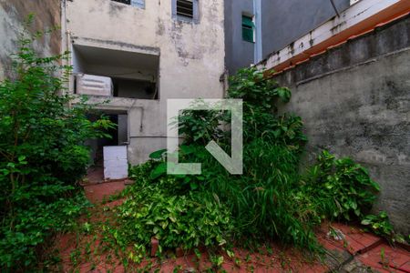 Casa à venda com 182m², 3 quartos e 1 vaga Casa à venda com 182m², 3 quartos e 1 vagaQuintal / Jardim