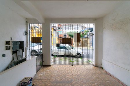 Casa à venda com 182m², 3 quartos e 1 vaga Casa à venda com 182m², 3 quartos e 1 vagaGaragem