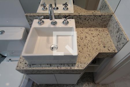 Apartamento à venda com 160m², 4 quartos e 4 vagasBanheiro Social