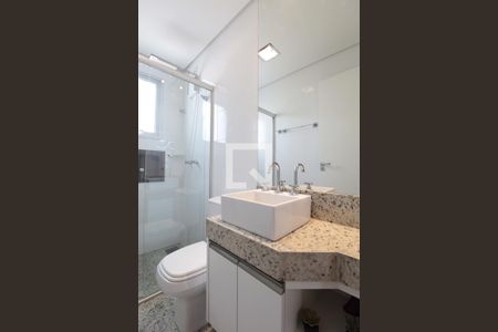 Apartamento à venda com 160m², 4 quartos e 4 vagasBanheiro Social