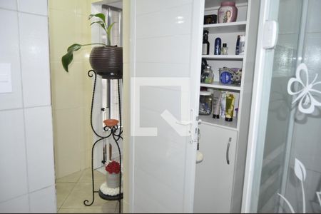 Casa de condomínio à venda com 73m², 3 quartos e sem vagaBanheiro 2