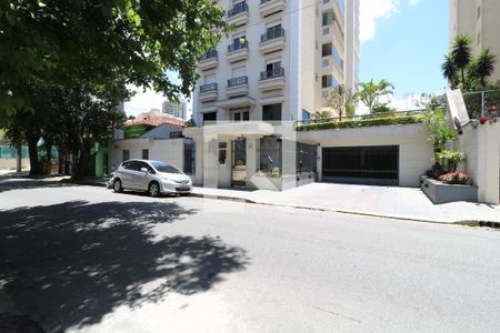 Apartamento à venda com 134m², 3 quartos e 3 vagasFachada