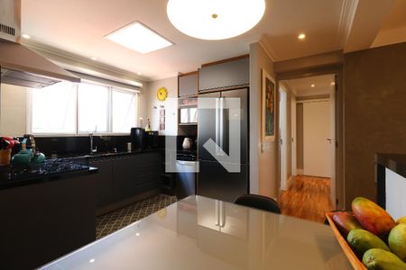 Apartamento à venda com 134m², 3 quartos e 3 vagasCozinha