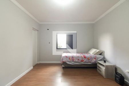 Casa à venda com 280m², 3 quartos e 3 vagasSuíte 2