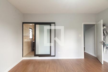 Casa à venda com 280m², 3 quartos e 3 vagasSuíte 1