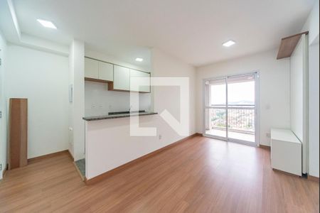 Sala de apartamento para alugar com 3 quartos, 68m² em Vila Pires, Santo André