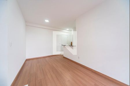 Sala de apartamento para alugar com 3 quartos, 68m² em Vila Pires, Santo André