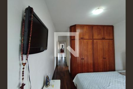 Casa à venda com 150m², 3 quartos e 4 vagasQuarto Suíte