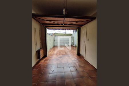 Casa à venda com 150m², 3 quartos e 4 vagasGaragem