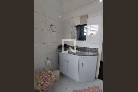 Casa à venda com 150m², 3 quartos e 4 vagasBanheiro - torneira