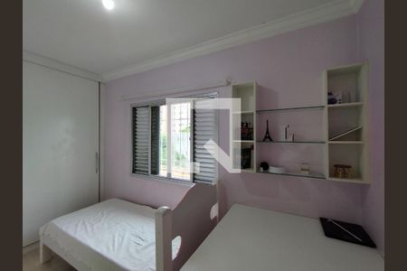 Casa à venda com 150m², 3 quartos e 4 vagasQuarto 2