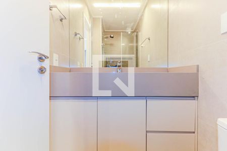 Apartamento à venda com 227m², 3 quartos e 4 vagasBanheiro Suíte 1