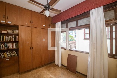 Apartamento à venda com 156m², 4 quartos e 2 vagasQuarto 2