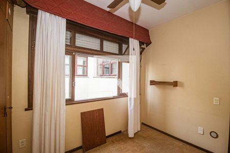 Apartamento à venda com 156m², 4 quartos e 2 vagasQuarto 2