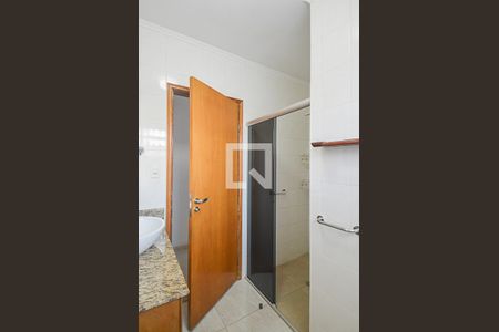 Casa à venda com 280m², 3 quartos e 2 vagasBanheiro