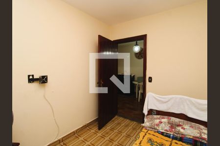 Casa à venda com 360m², 3 quartos e 5 vagasQuarto de Serviço