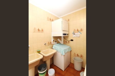 Casa à venda com 360m², 3 quartos e 5 vagasÁrea de Serviço