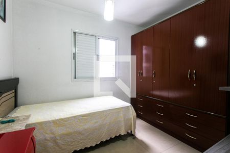 Apartamento à venda com 96m², 3 quartos e 2 vagas Apartamento à venda com 96m², 3 quartos e 2 vagasQuarto 2
