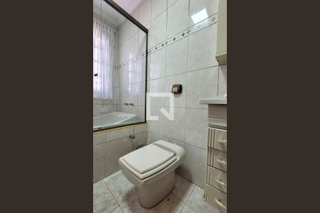 Casa para alugar com 268m², 3 quartos e 6 vagasBanheiro da suíte