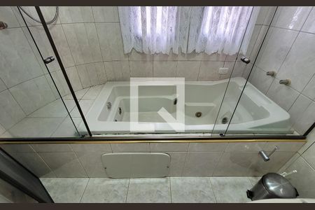 Casa para alugar com 268m², 3 quartos e 6 vagasBanheiro da suíte