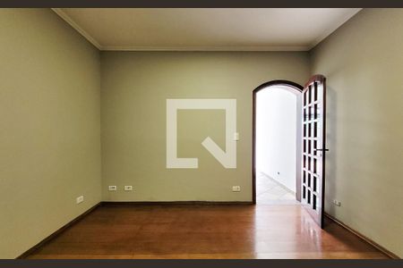 Casa para alugar com 268m², 3 quartos e 6 vagasQuarto