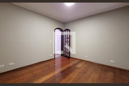 Casa para alugar com 268m², 3 quartos e 6 vagasQuarto