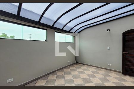 Casa para alugar com 268m², 3 quartos e 6 vagasQuarto 2 Varanda