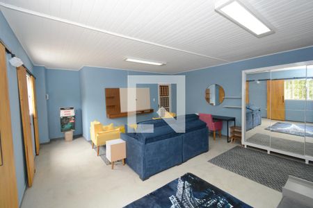 Casa à venda com 300m², 9 quartos e 3 vagasStudio - casa 02