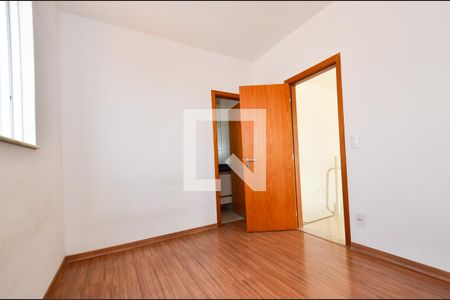 Apartamento à venda com 153m², 4 quartos e 4 vagas Apartamento à venda com 153m², 4 quartos e 4 vagasQuarto4/ cobertura