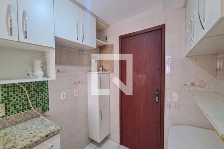 Apartamento à venda com 88m², 2 quartos e 1 vagaCozinha