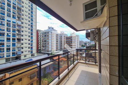 Apartamento à venda com 88m², 2 quartos e 1 vagaVaranda do Quarto 2