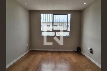 Sala de apartamento à venda com 2 quartos, 43m² em Vargem Pequena, Rio de Janeiro