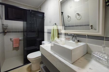 Apartamento à venda com 134m², 3 quartos e 2 vagasBanheiro Social