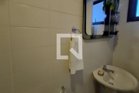 Apartamento à venda com 134m², 3 quartos e 2 vagasBanheiro de Serviço