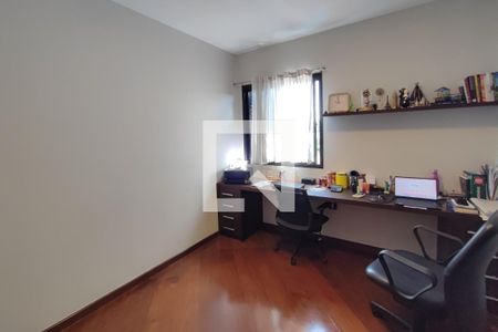 Apartamento à venda com 134m², 3 quartos e 2 vagasQuarto 3