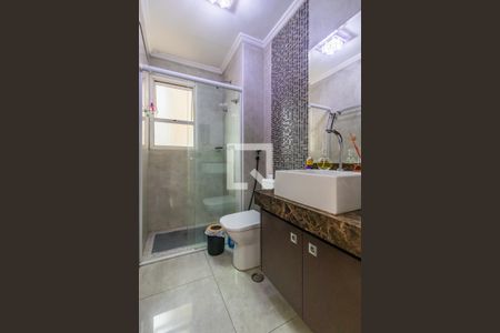 Apartamento à venda com 240m², 3 quartos e 2 vagasBanheiro Social