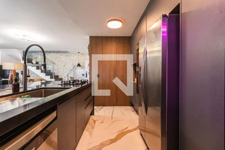 Apartamento à venda com 240m², 3 quartos e 2 vagasCozinha