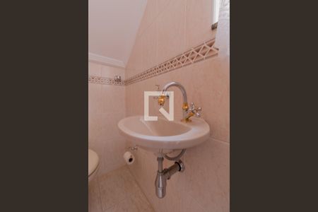 Casa à venda com 120m², 3 quartos e 2 vagas Casa à venda com 120m², 3 quartos e 2 vagasLavabo