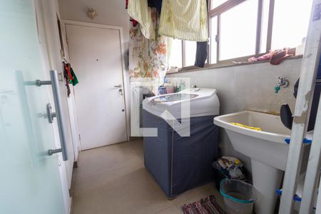 Apartamento à venda com 150m², 3 quartos e 3 vagas Apartamento à venda com 150m², 3 quartos e 3 vagasÁrea de Serviço