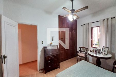 Casa à venda com 247m², 4 quartos e 4 vagas Casa à venda com 247m², 4 quartos e 4 vagasQuarto 3 - Suíte