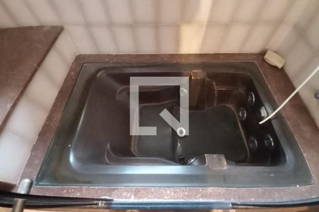 Casa à venda com 247m², 4 quartos e 4 vagas Casa à venda com 247m², 4 quartos e 4 vagasDetalhe do Banheiro da Suíte