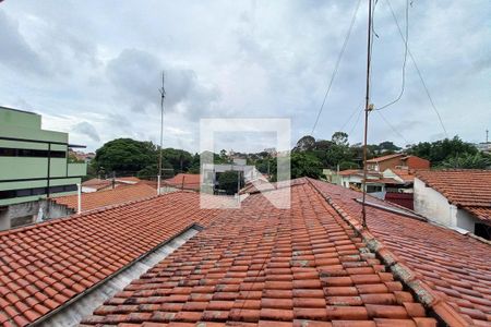 Casa à venda com 247m², 4 quartos e 4 vagas Casa à venda com 247m², 4 quartos e 4 vagasVaranda Edícula vista