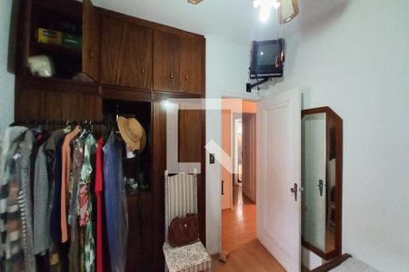 Casa à venda com 247m², 4 quartos e 4 vagas Casa à venda com 247m², 4 quartos e 4 vagasQuarto 2