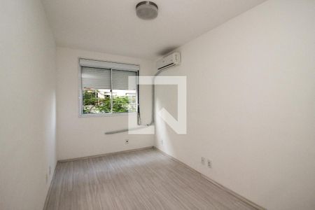 Quarto 1 de apartamento para alugar com 2 quartos, 50m² em Cavalhada, Porto Alegre