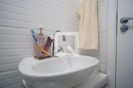 Apartamento para alugar com 39m², 2 quartos e sem vaga Apartamento para alugar com 39m², 2 quartos e sem vagaBanheirov