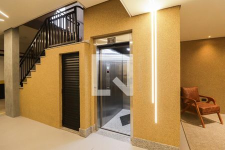 Apartamento à venda com 63m², 2 quartos e 1 vagaElevador