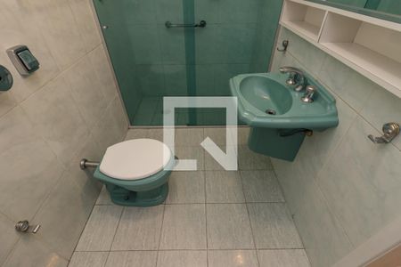 Apartamento à venda com 79m², 2 quartos e sem vaga Apartamento à venda com 79m², 2 quartos e sem vagaBanheiro