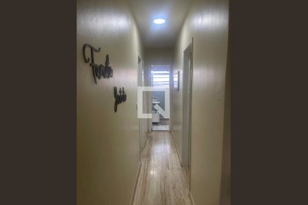 Apartamento à venda com 60m², 2 quartos e 1 vaga Apartamento à venda com 60m², 2 quartos e 1 vagaCorredor