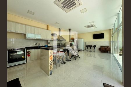 Casa à venda com 539m², 4 quartos e 5 vagas Casa à venda com 539m², 4 quartos e 5 vagasÁrea gourmet