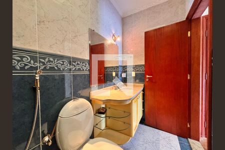 Casa à venda com 539m², 4 quartos e 5 vagas Casa à venda com 539m², 4 quartos e 5 vagasBanheiro da suíte 3